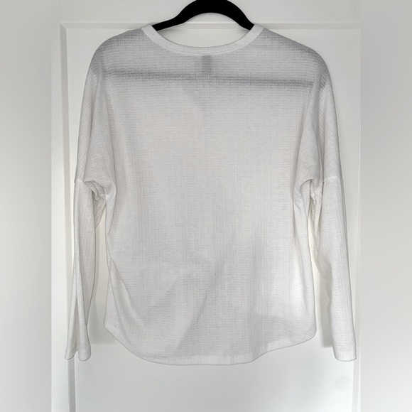 AL YA White Long Sleeve Top - Picture 2 of 2